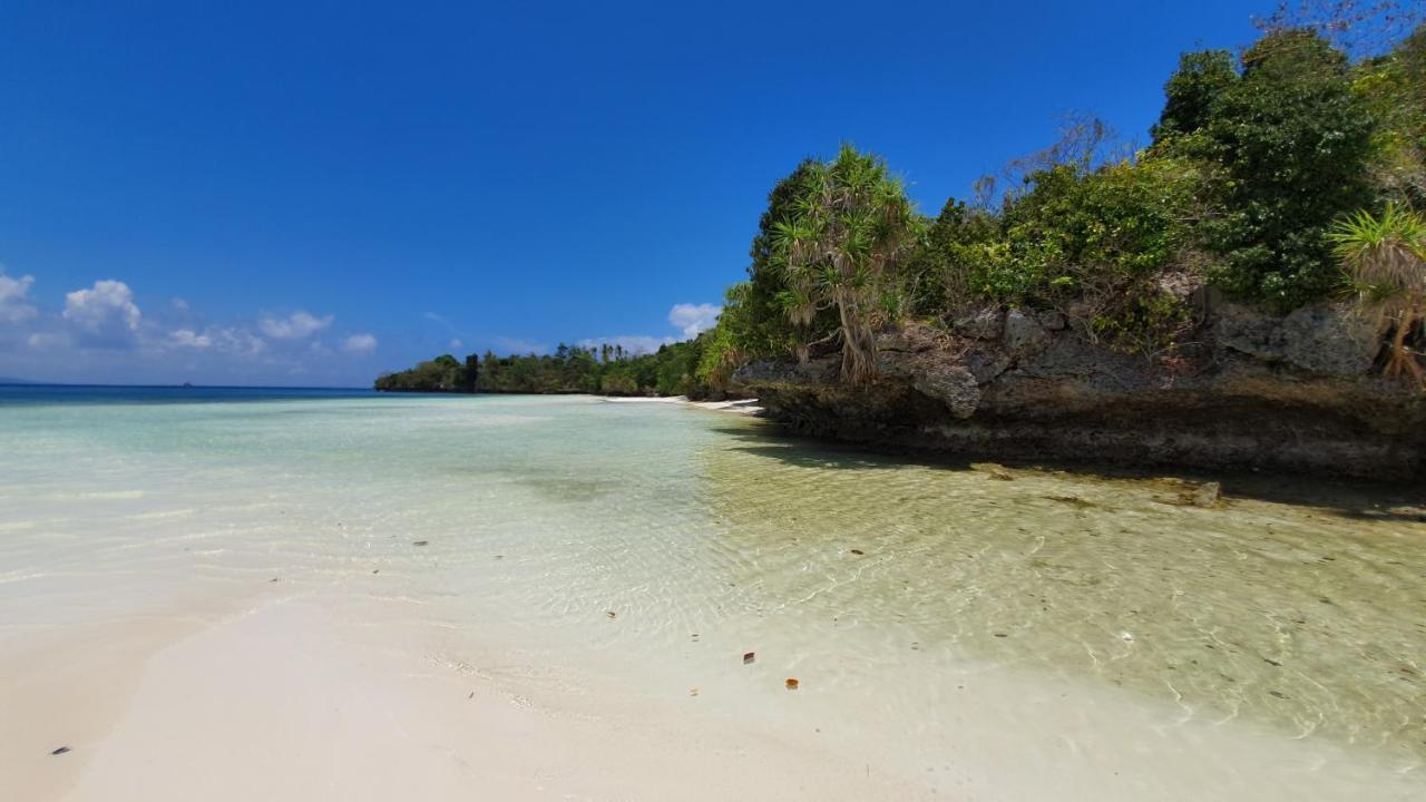 Marind Dive Eco Resort Waha Eksteriør billede